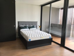 OUE Twin Peaks (D9), Condominium #165391662